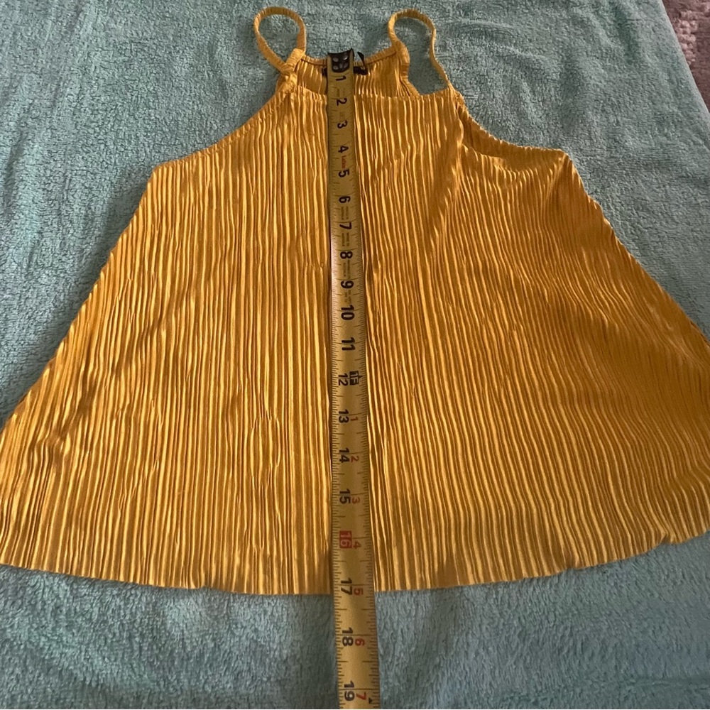 Bershka Mustard Pleated Tank Top - Picture 4 of 6
